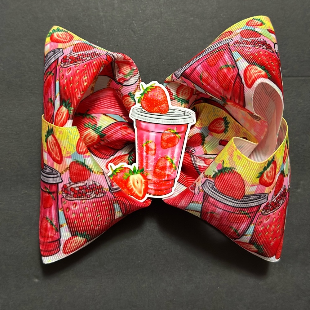 Strawberry Lemonade Bows very berry summer!